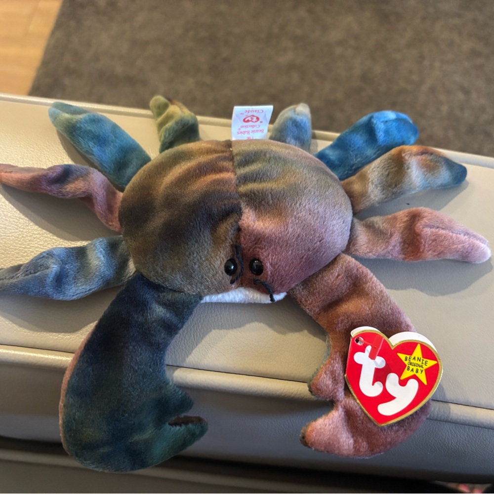 Ty Beanie Babies- RARE - Claude the Crab